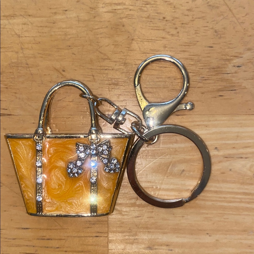Gold-Tone & orange Rhinestone purse bag charm Keychain with bow. NWOT